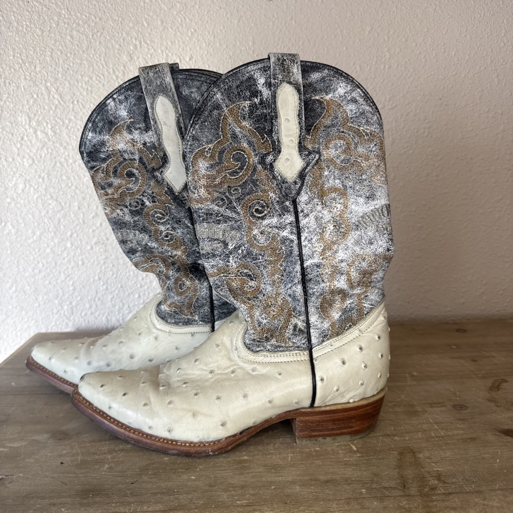 Cowboy Boots White Silver Ostrich Leather Embroidered Women's Size 7.5